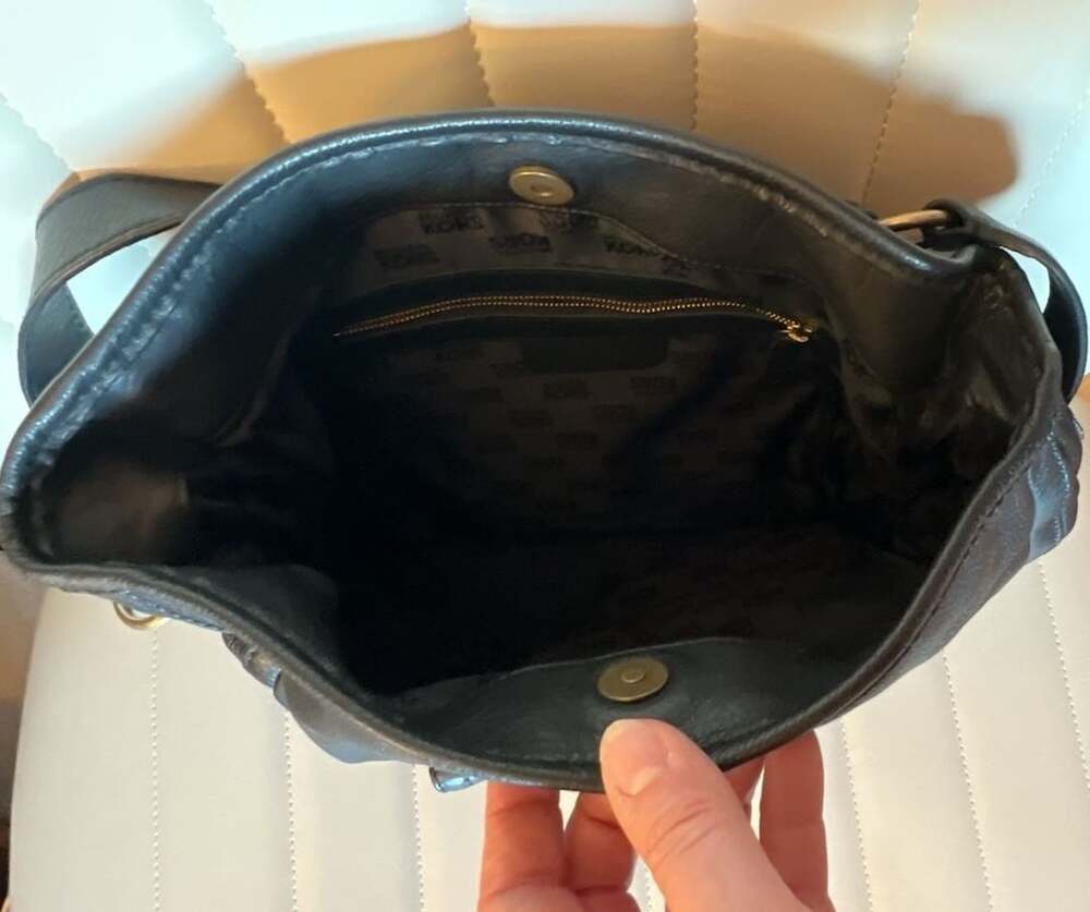 Michael Kors Black Pebbled Leather Shoulder Bag with Front Buckle Detail - Picture 4 of 7